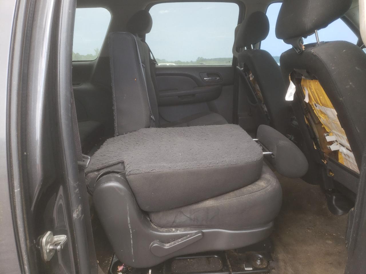 2010 Chevrolet Suburban C1500 Ls VIN: 1GNUCHE04AR178465 Lot: 63247075