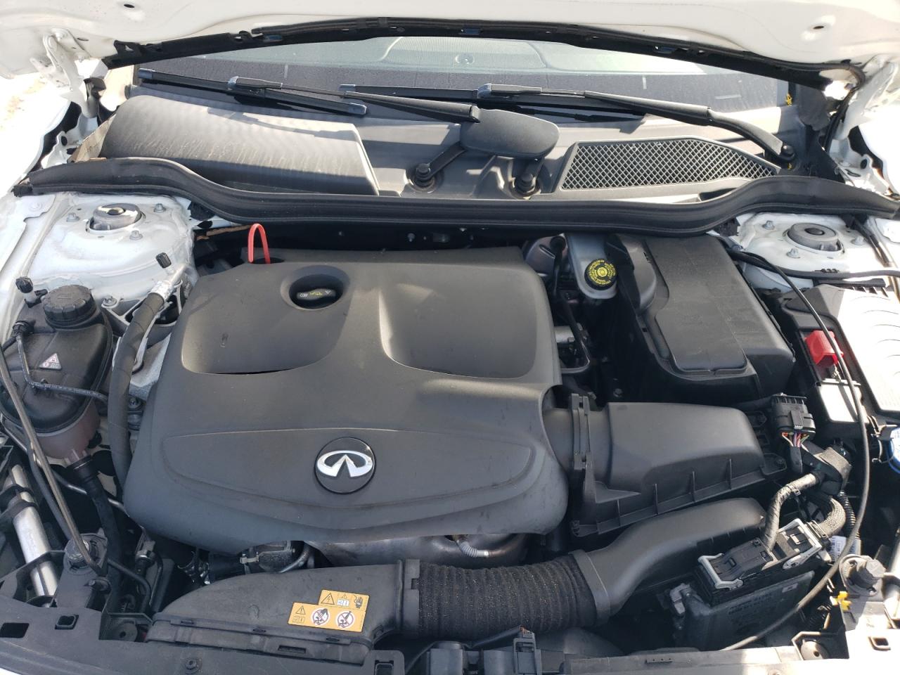 2017 Infiniti Qx30 Base VIN: SJKCH5CR2HA023876 Lot: 64798055