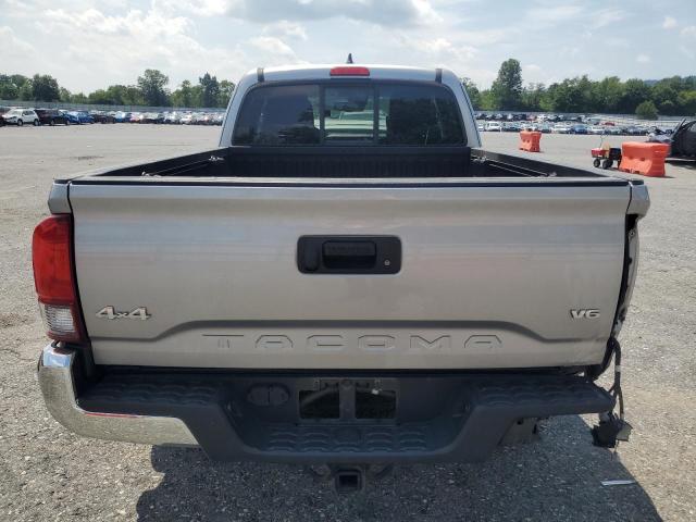  TOYOTA TACOMA 2019 Srebrny
