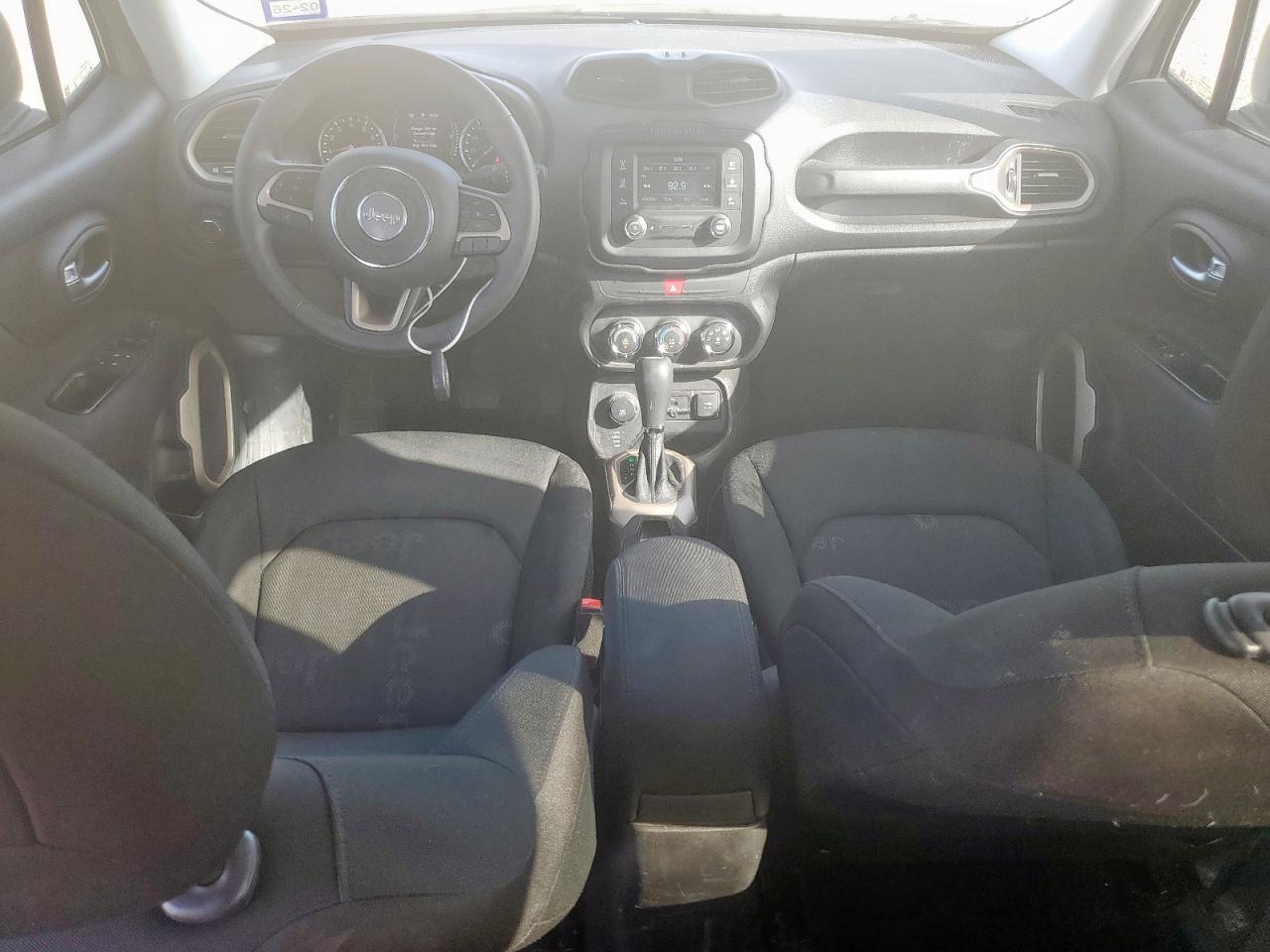 2017 Jeep Renegade Sport VIN: ZACCJBAB6HPG43240 Lot: 64905975