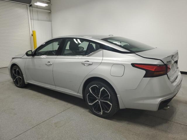  NISSAN ALTIMA 2024 Srebrny