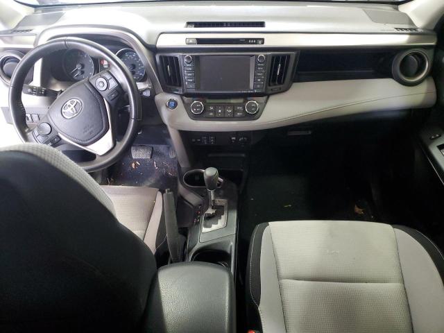  TOYOTA RAV4 2018 Srebrny