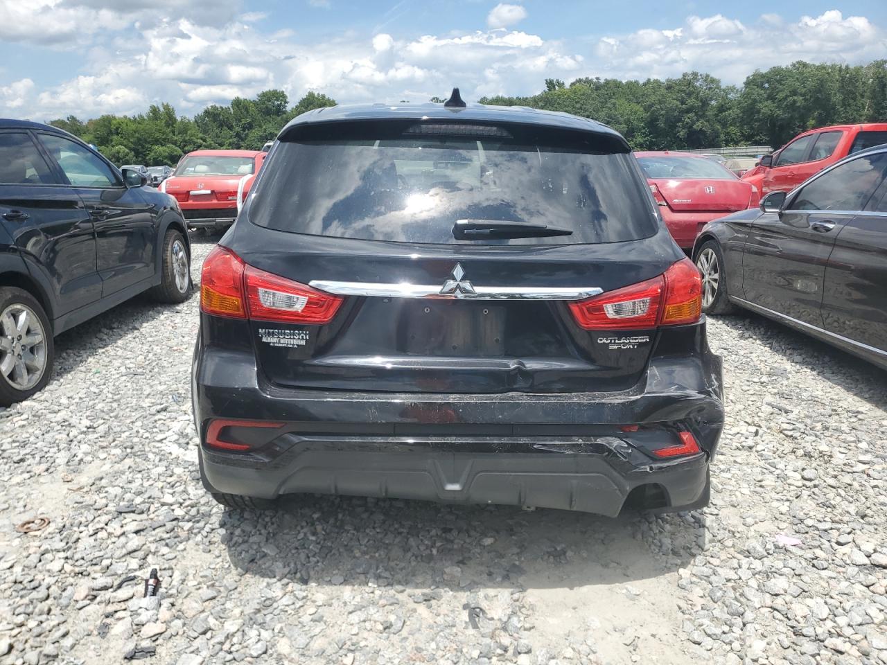 2018 Mitsubishi Outlander Sport Es VIN: JA4AP3AU3JZ004490 Lot: 64645985