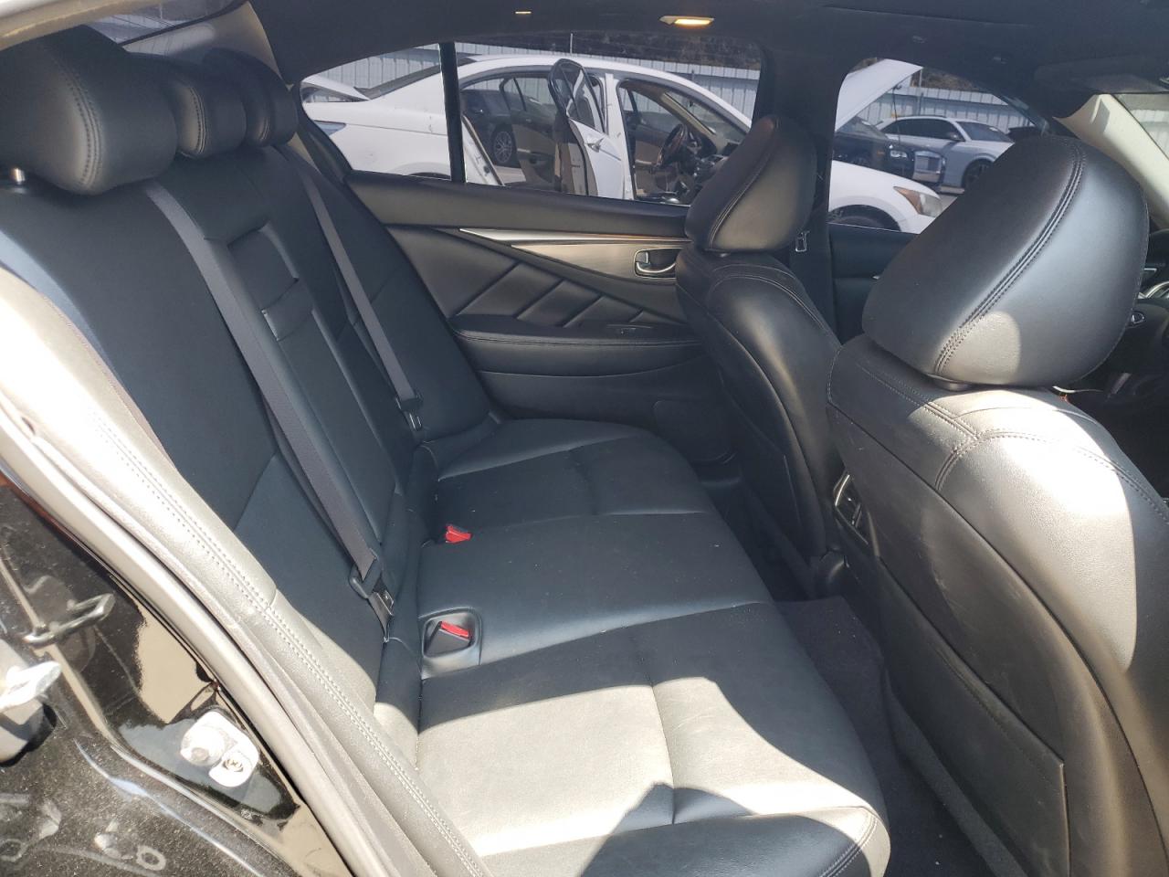 2014 Infiniti Q50 Base VIN: JN1BV7AR7EM701055 Lot: 65709425