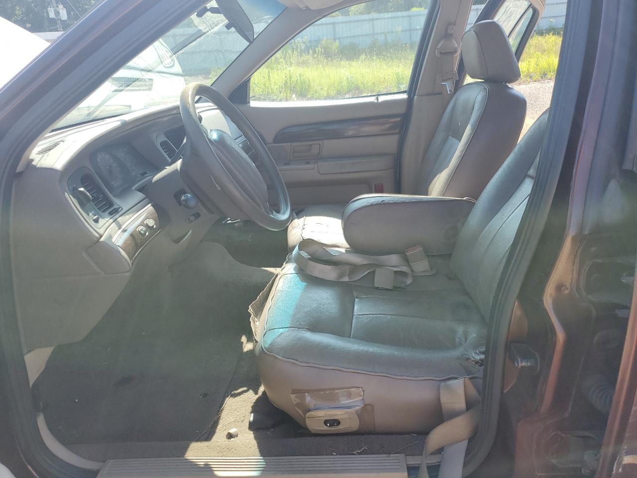 2003 Mercury Grand Marquis Gs VIN: 2MEFM74WX3X634376 Lot: 62851055