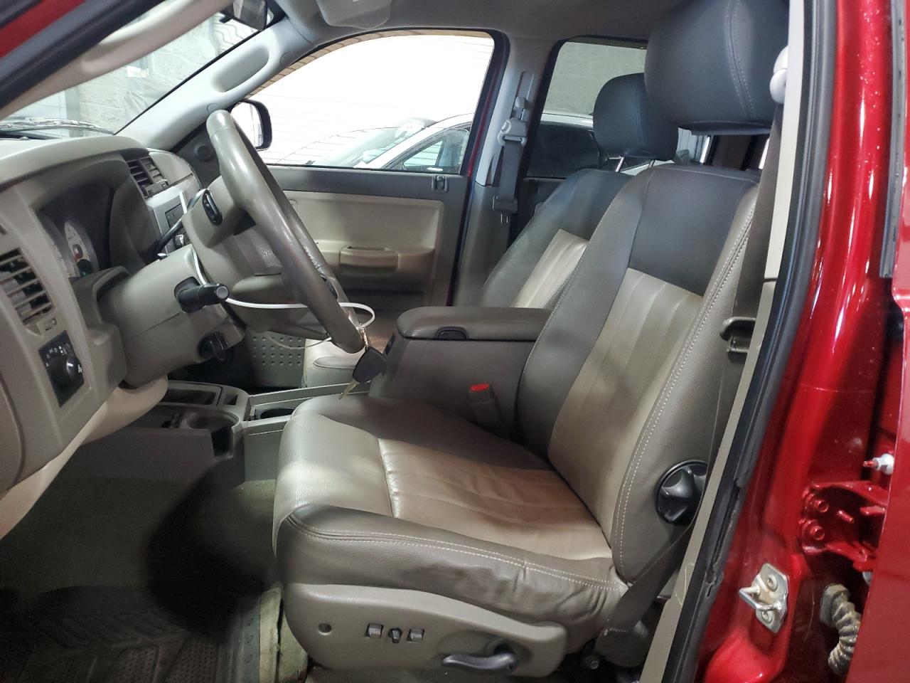 2008 Dodge Dakota Quad Laramie VIN: 1D7HW58NX8S541335 Lot: 63248905