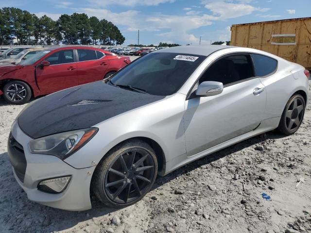 Coupet HYUNDAI GENESIS 2015 Srebrny