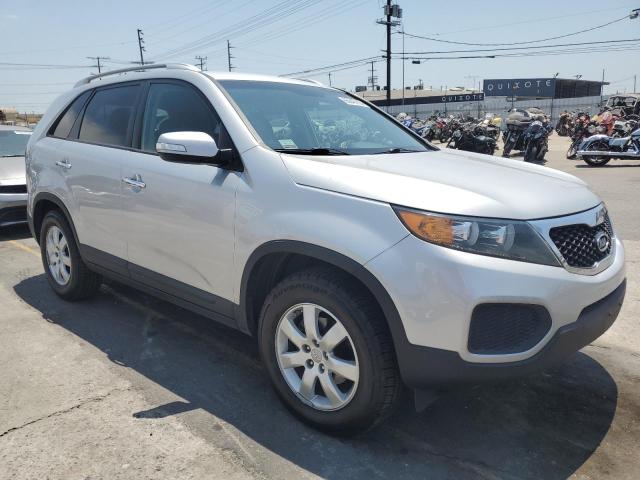 KIA SORENTO 2013 Srebrny
