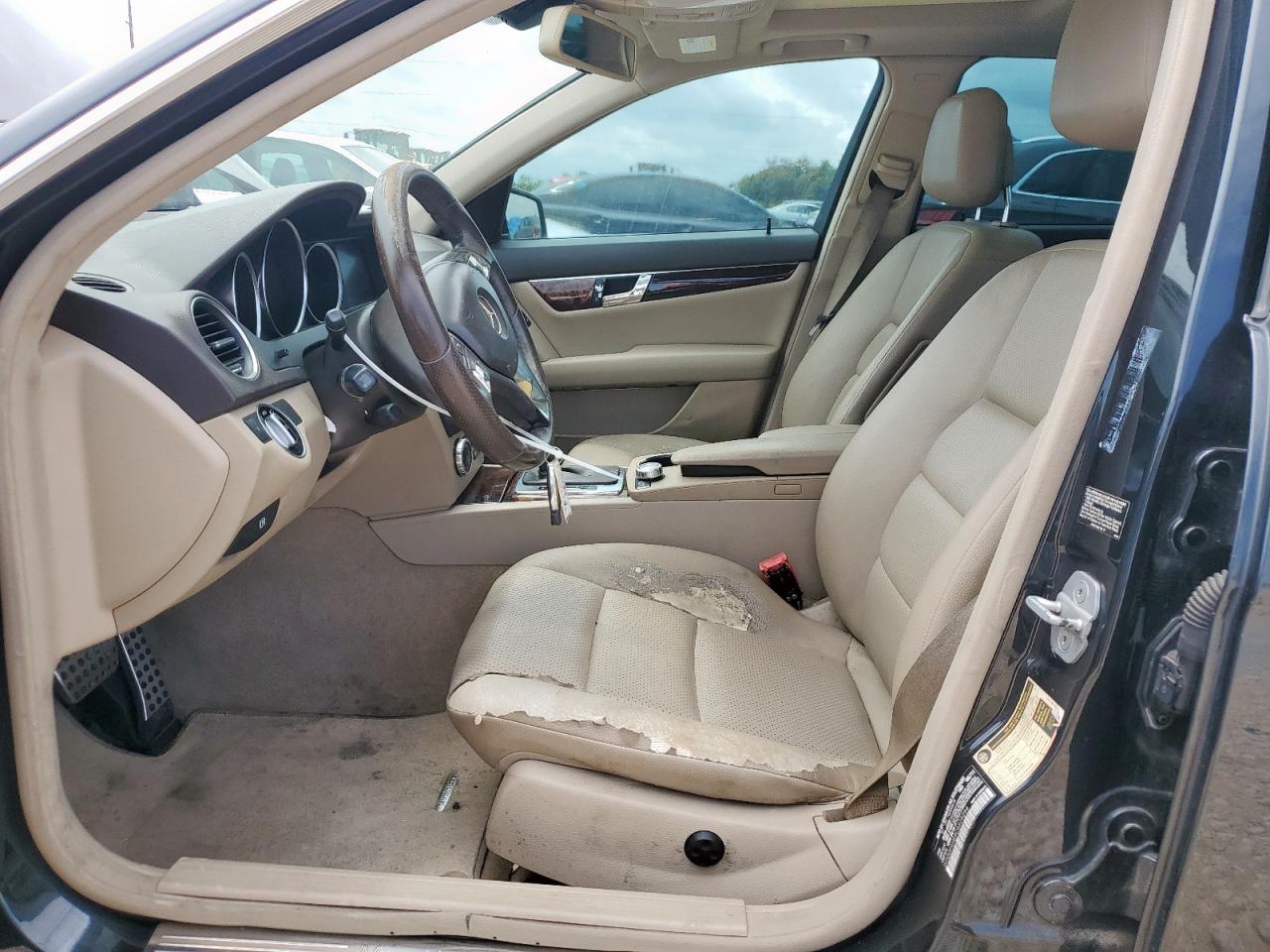 2012 Mercedes-Benz C 250 VIN: WDDGF4HB9CA609294 Lot: 63113655