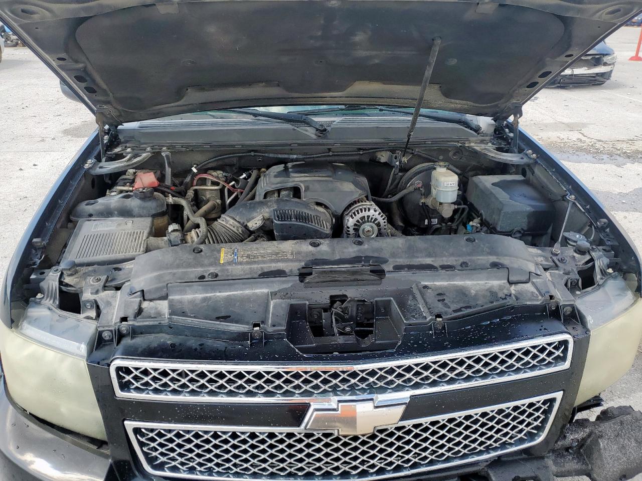 2011 Chevrolet Suburban K1500 Lt VIN: 1GNSKJE34BR157239 Lot: 63821225