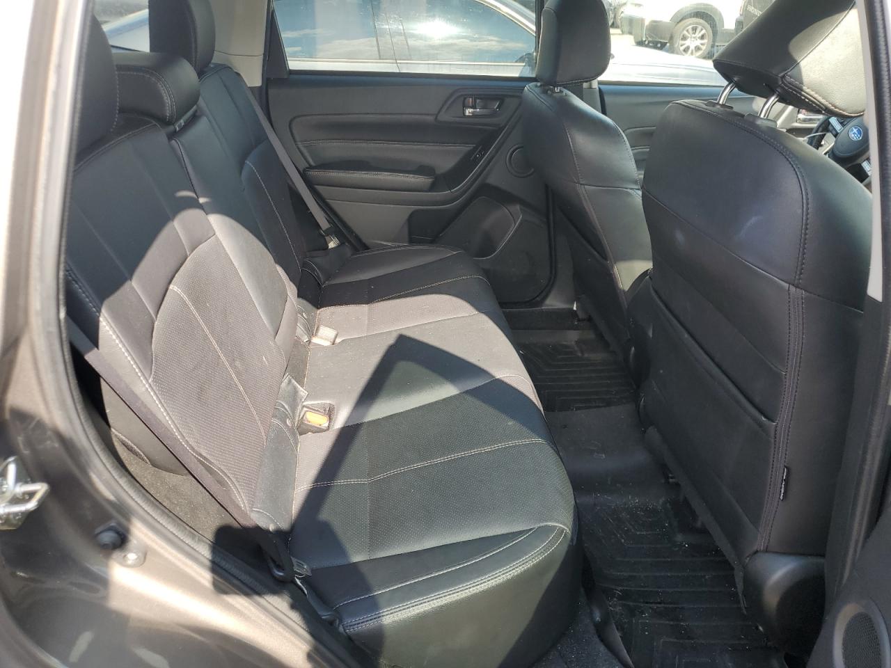2018 Subaru Forester 2.5I Touring VIN: JF2SJAWC2JH508682 Lot: 62830585