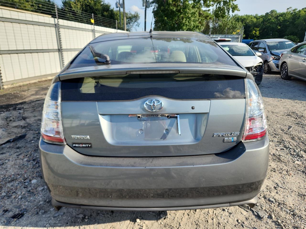 2005 Toyota Prius VIN: JTDKB20U453058197 Lot: 64747555