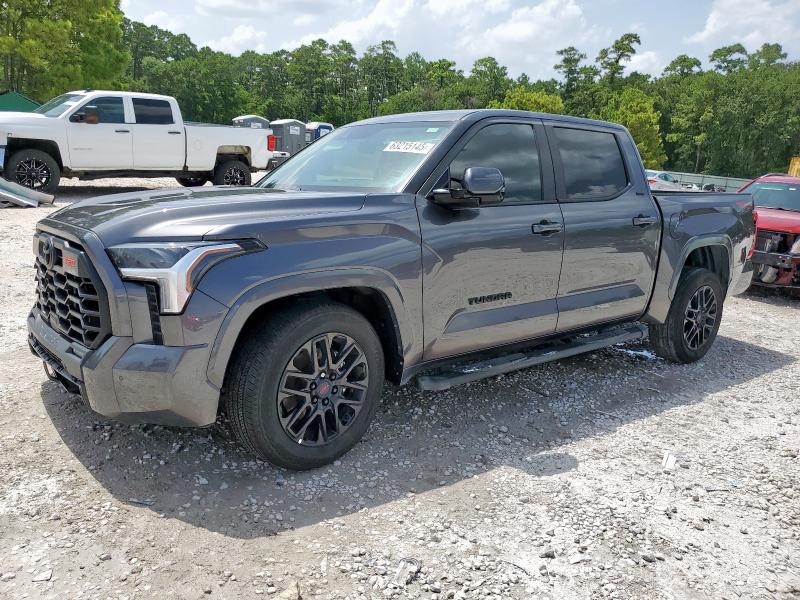 TOYOTA TUNDRA CRE 2024