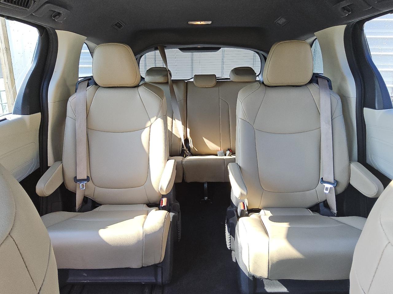2022 Toyota Sienna Xle VIN: 5TDYRKEC9NS112243 Lot: 63239075