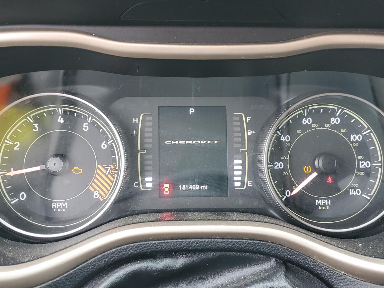 2014 Jeep Cherokee Latitude VIN: 1C4PJMCS1EW219876 Lot: 66400585