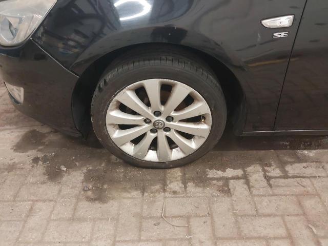 2010 VAUXHALL ASTRA SE