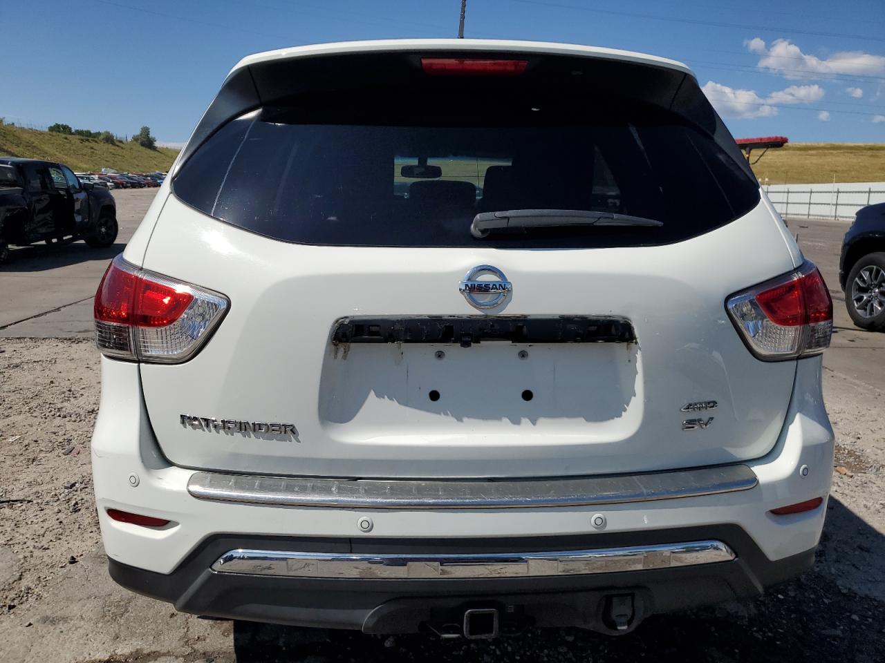 2015 Nissan Pathfinder S VIN: 5N1AR2MM0FC674638 Lot: 64074615