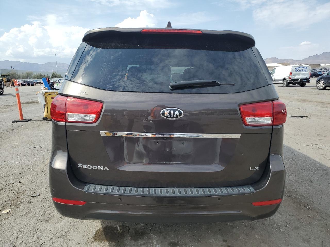 2017 Kia Sedona Lx VIN: KNDMB5C15H6339150 Lot: 65585785