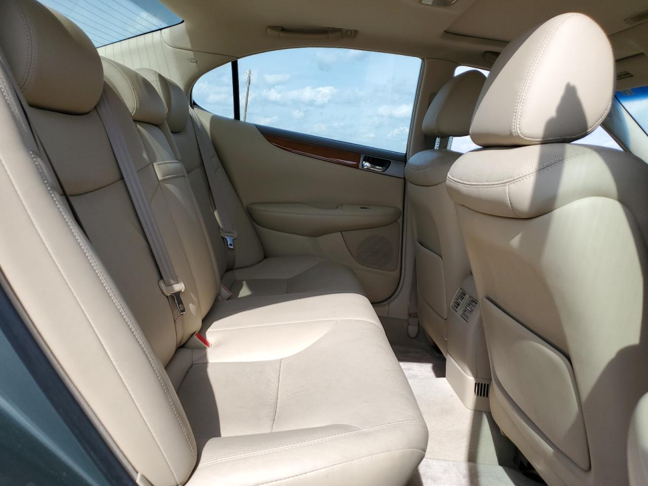 2005 Lexus Es 330 VIN: JTHBA30G055070501 Lot: 65127615