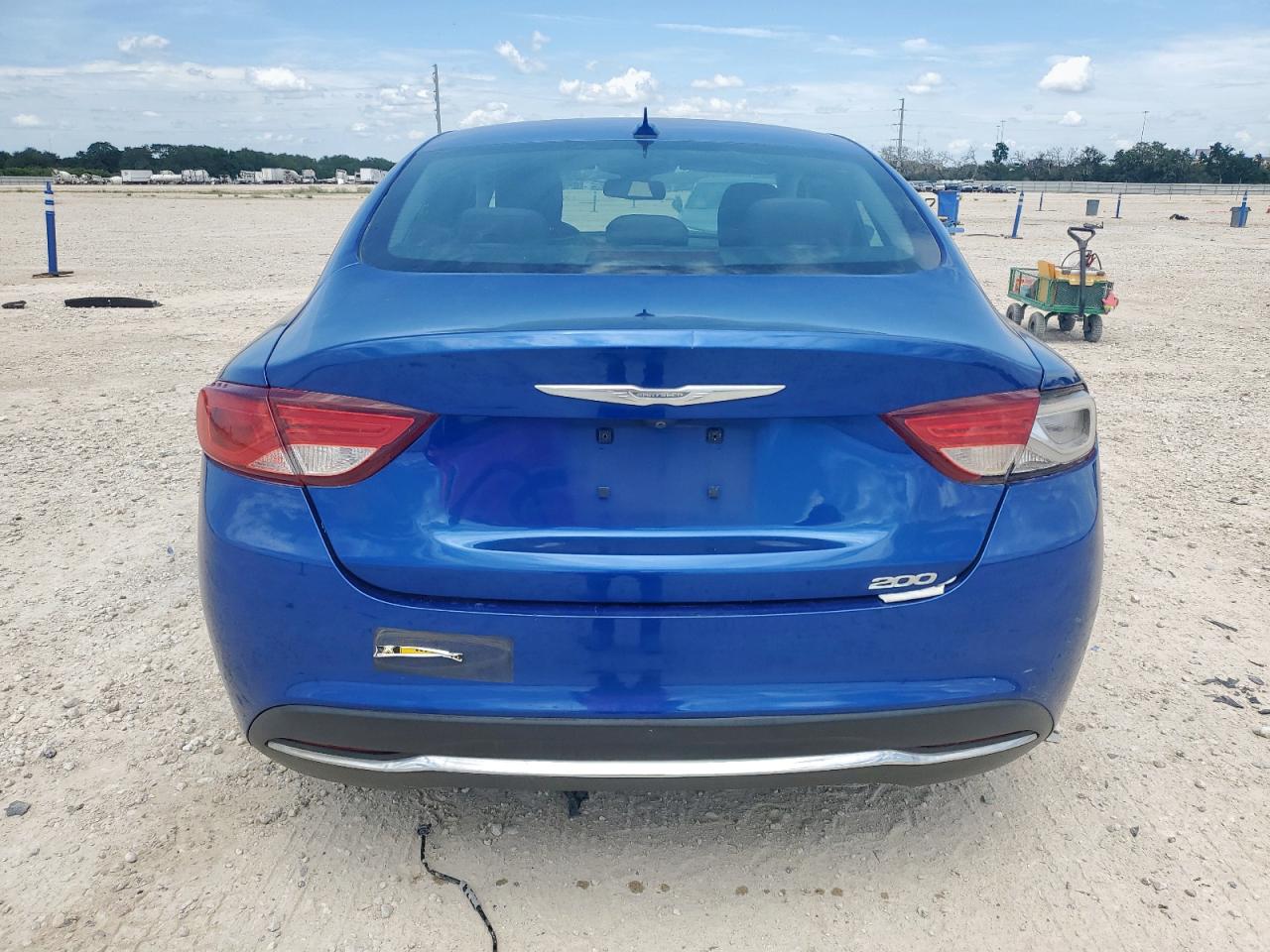 2015 Chrysler 200 Limited VIN: 1C3CCCAB7FN600021 Lot: 65598725