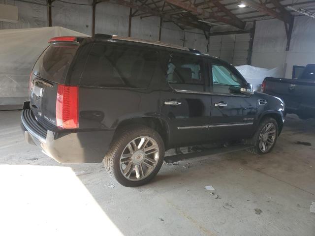 Parquets CADILLAC ESCALADE 2013 Czarny