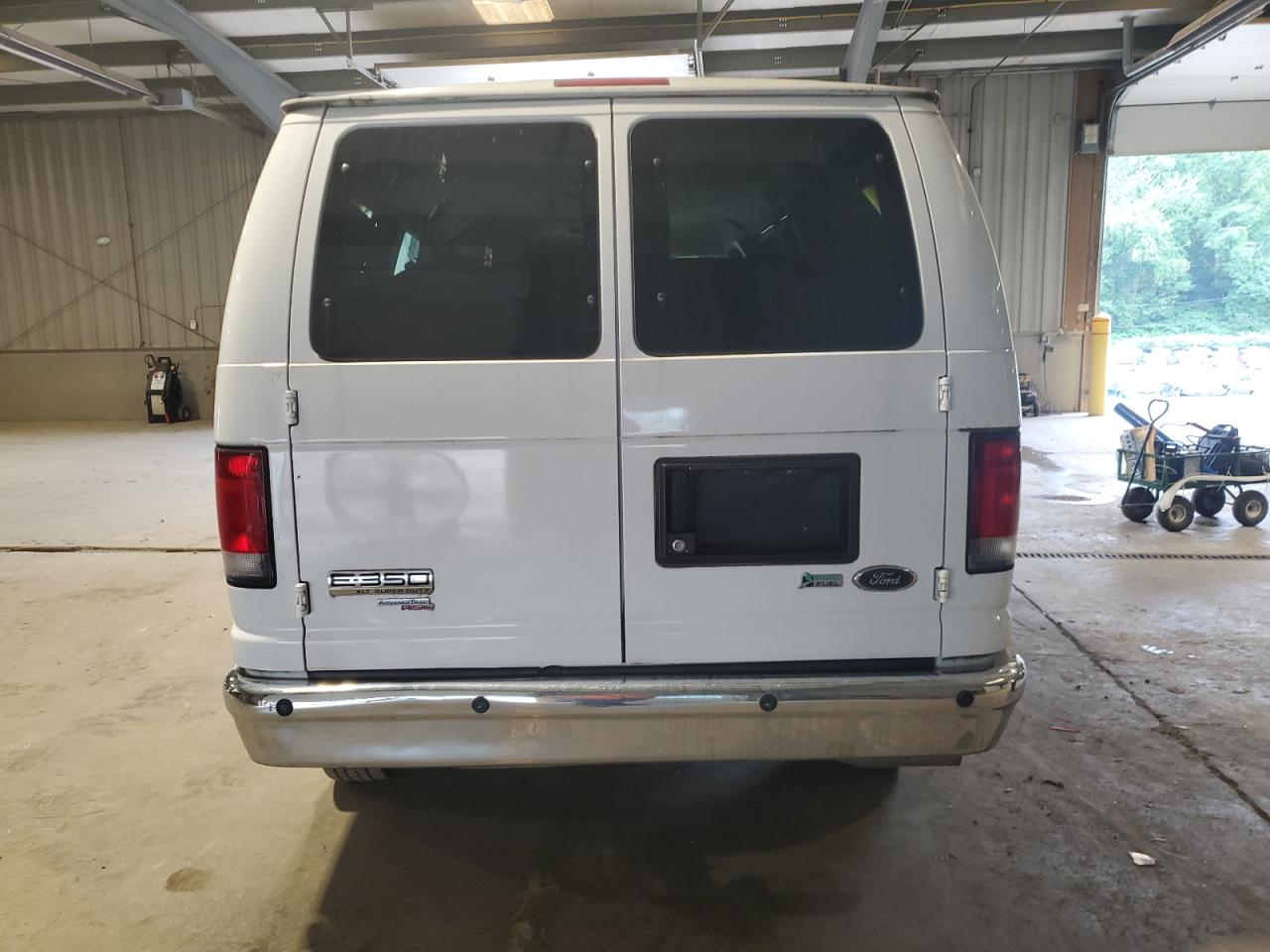 2014 Ford Econoline E350 Super Duty Wagon VIN: 1FBNE3BL8EDA08139 Lot: 63768115
