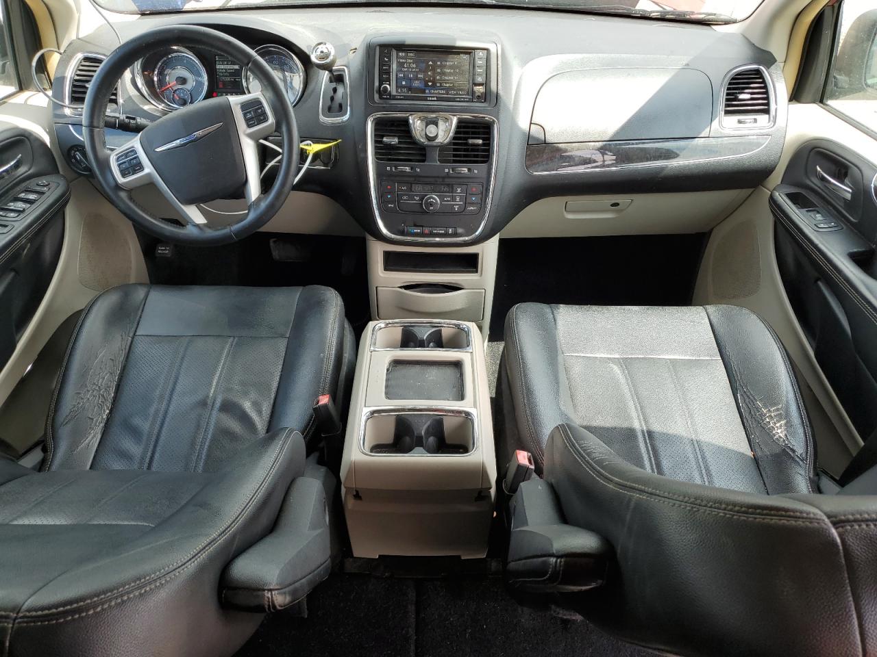 2015 Chrysler Town & Country Touring L VIN: 2C4RC1CG0FR601078 Lot: 63762595