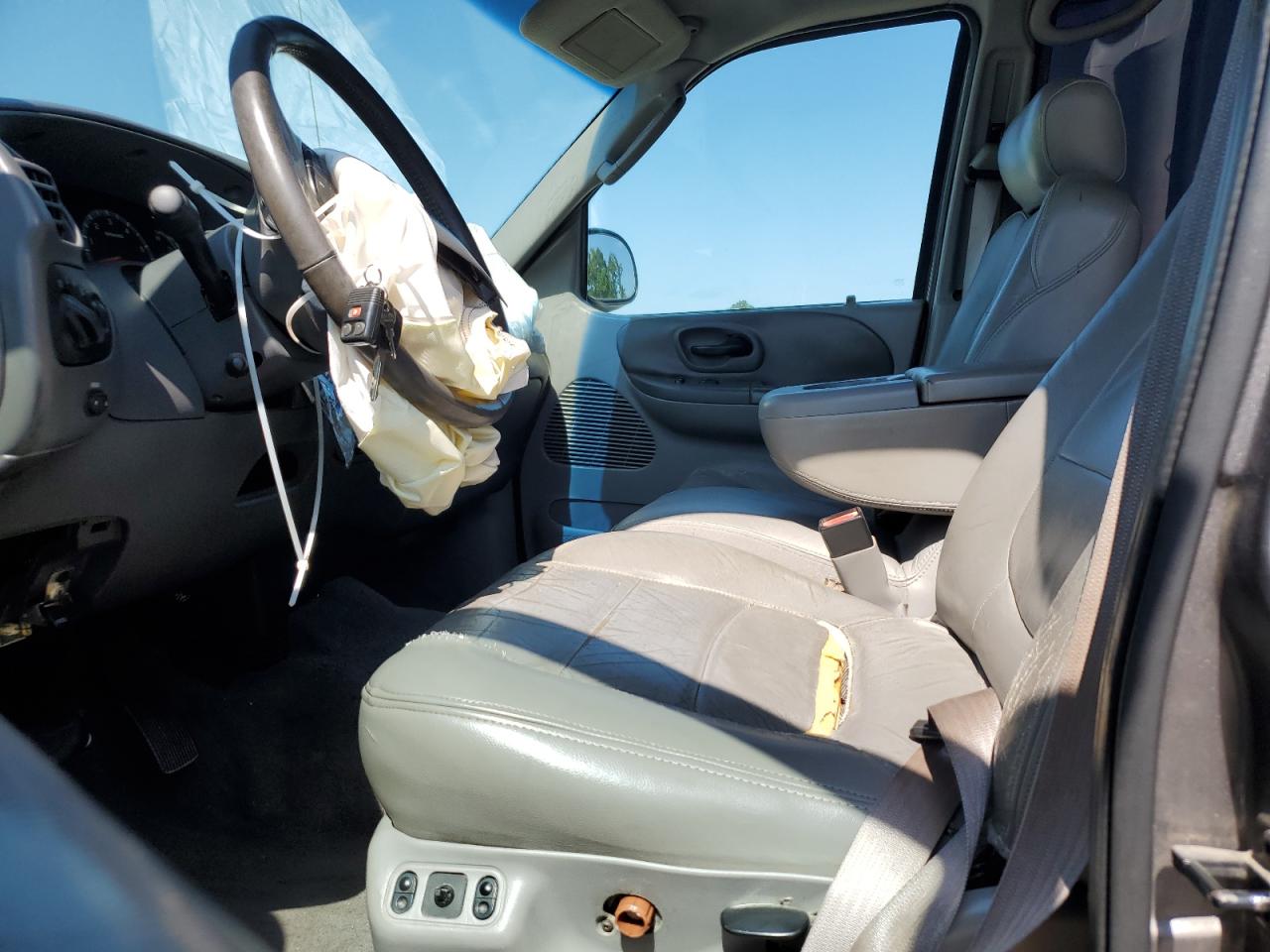 2002 Ford F150 Supercrew VIN: 1FTRW08L42KC88035 Lot: 65399785