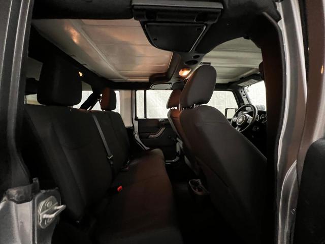 Parquets JEEP WRANGLER 2015 Silver