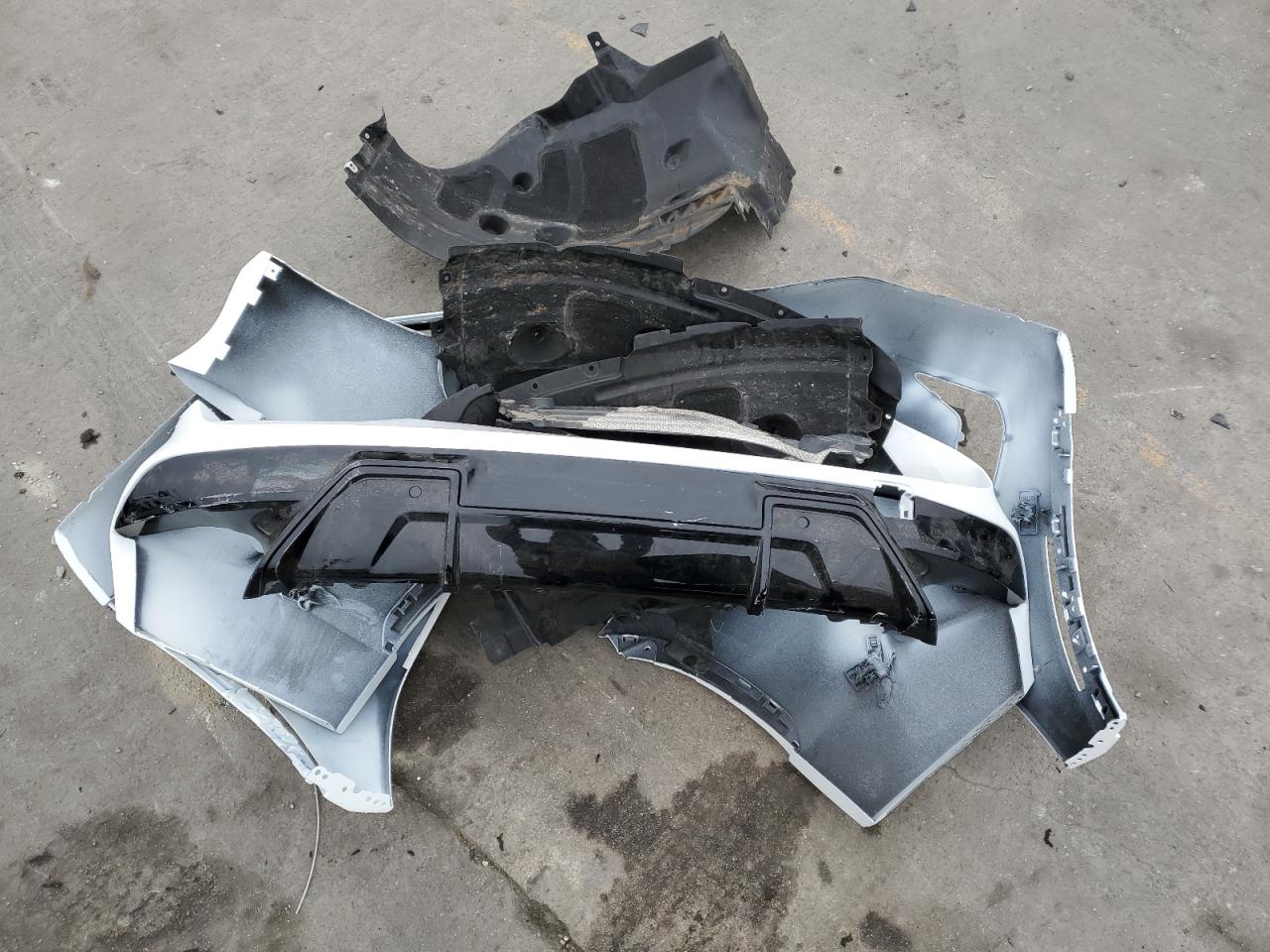 2024 BMW X6 xDrive40I VIN: 5UX33EX08R9U71683 Lot: 64653715