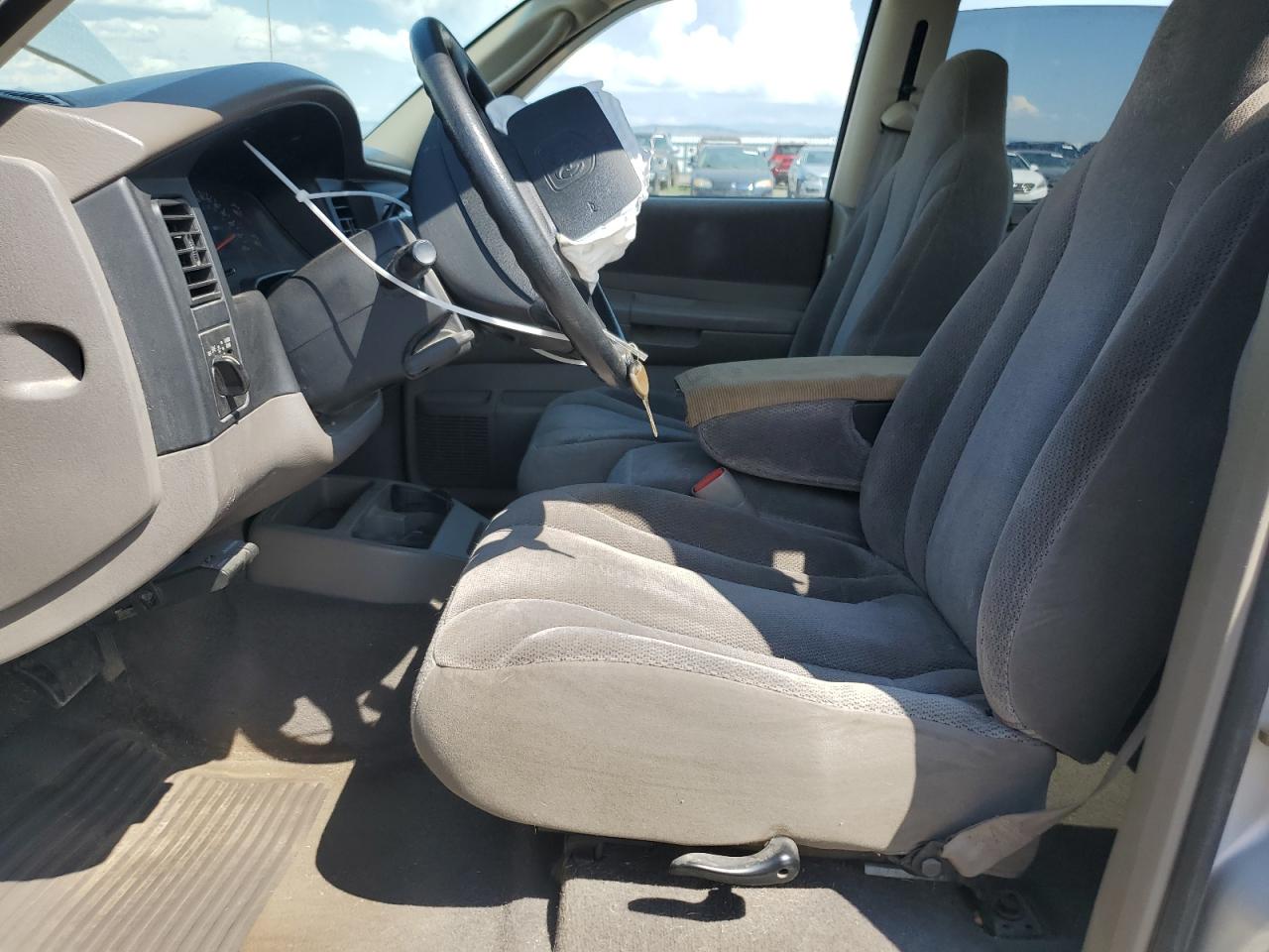 2002 Dodge Dakota Quad Slt VIN: 1B7HG48ZX2S687021 Lot: 66673135