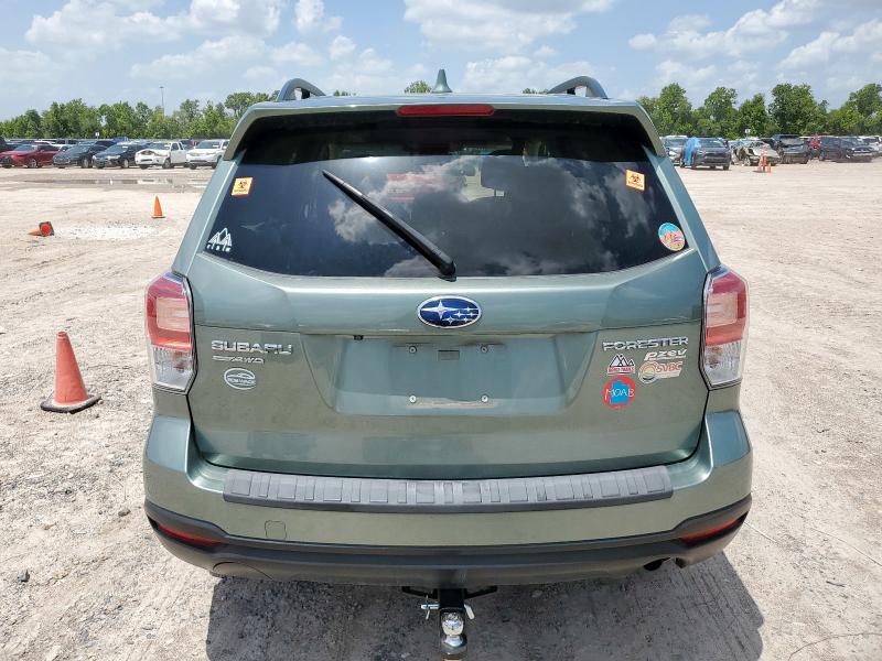  SUBARU FORESTER 2017 Green