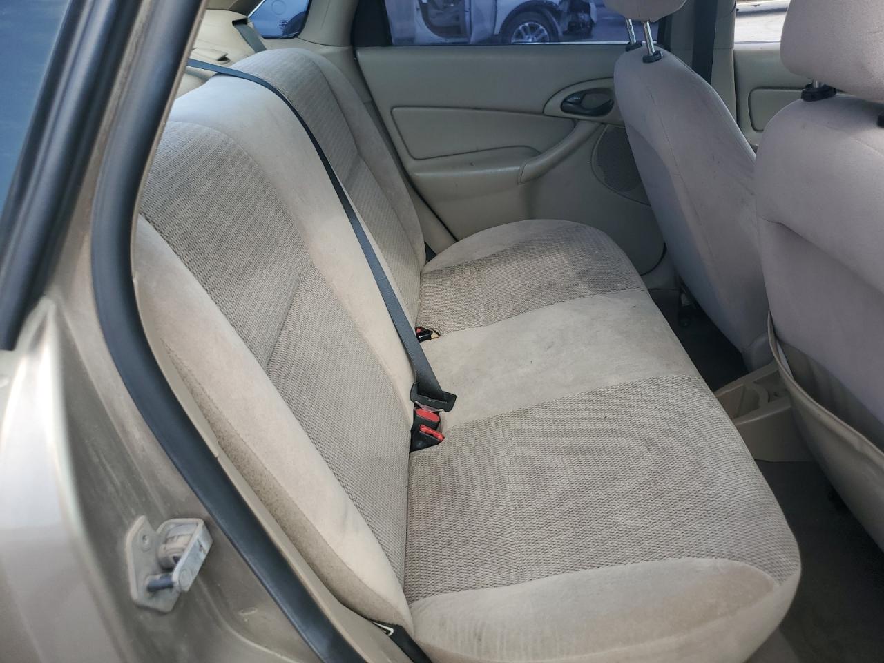 2003 Ford Focus Se Comfort VIN: 1FAFP34393W155813 Lot: 64206495
