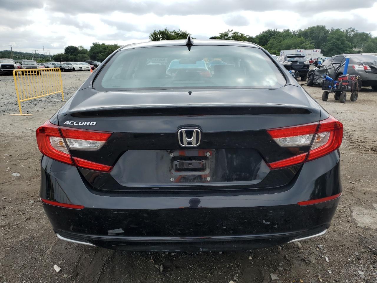 2019 Honda Accord Lx VIN: 1HGCV1F17KA024136 Lot: 63633285