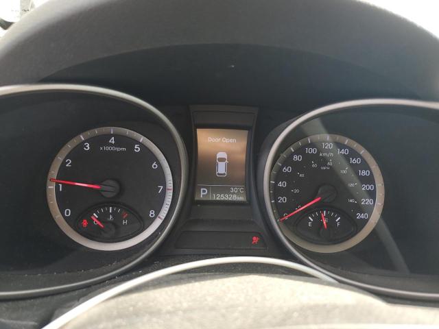 2016 HYUNDAI SANTA FE SE  