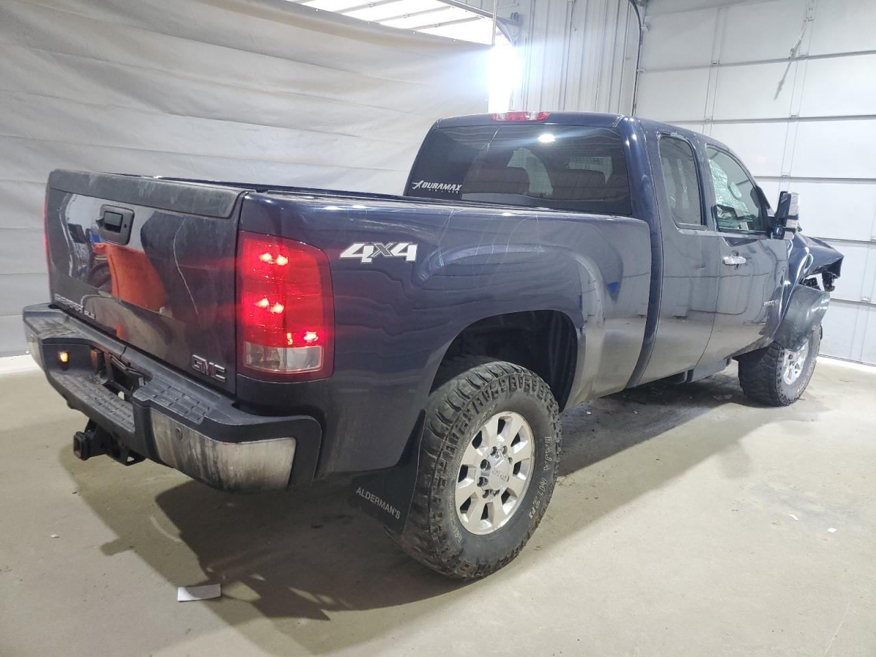 2011 GMC Sierra K2500 Sle blue pickup diesel 1GT220C84BZ221636 photo #4