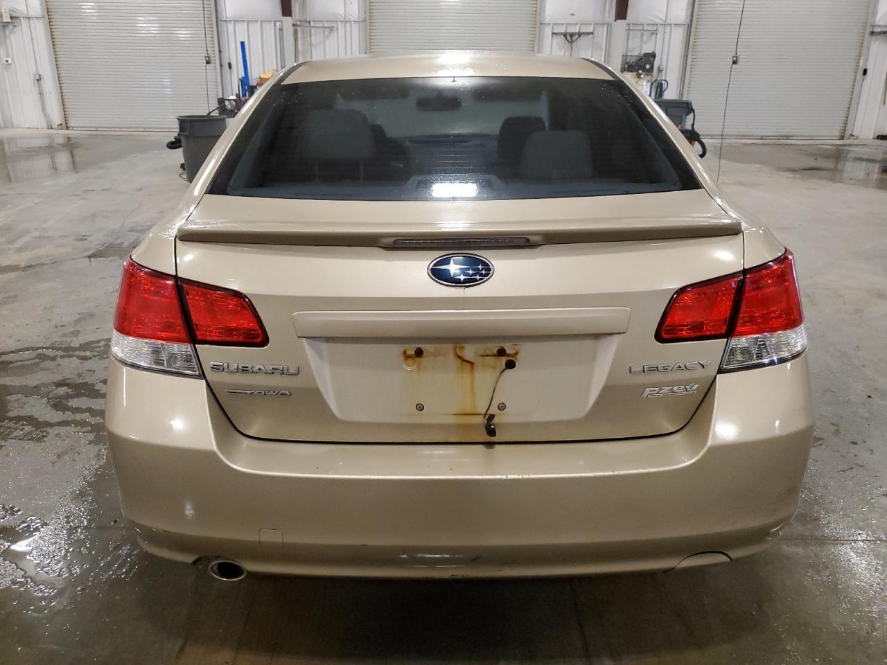 2010 Subaru Legacy 2.5I Premium VIN: 4S3BMBG63A3219053 Lot: 66551045