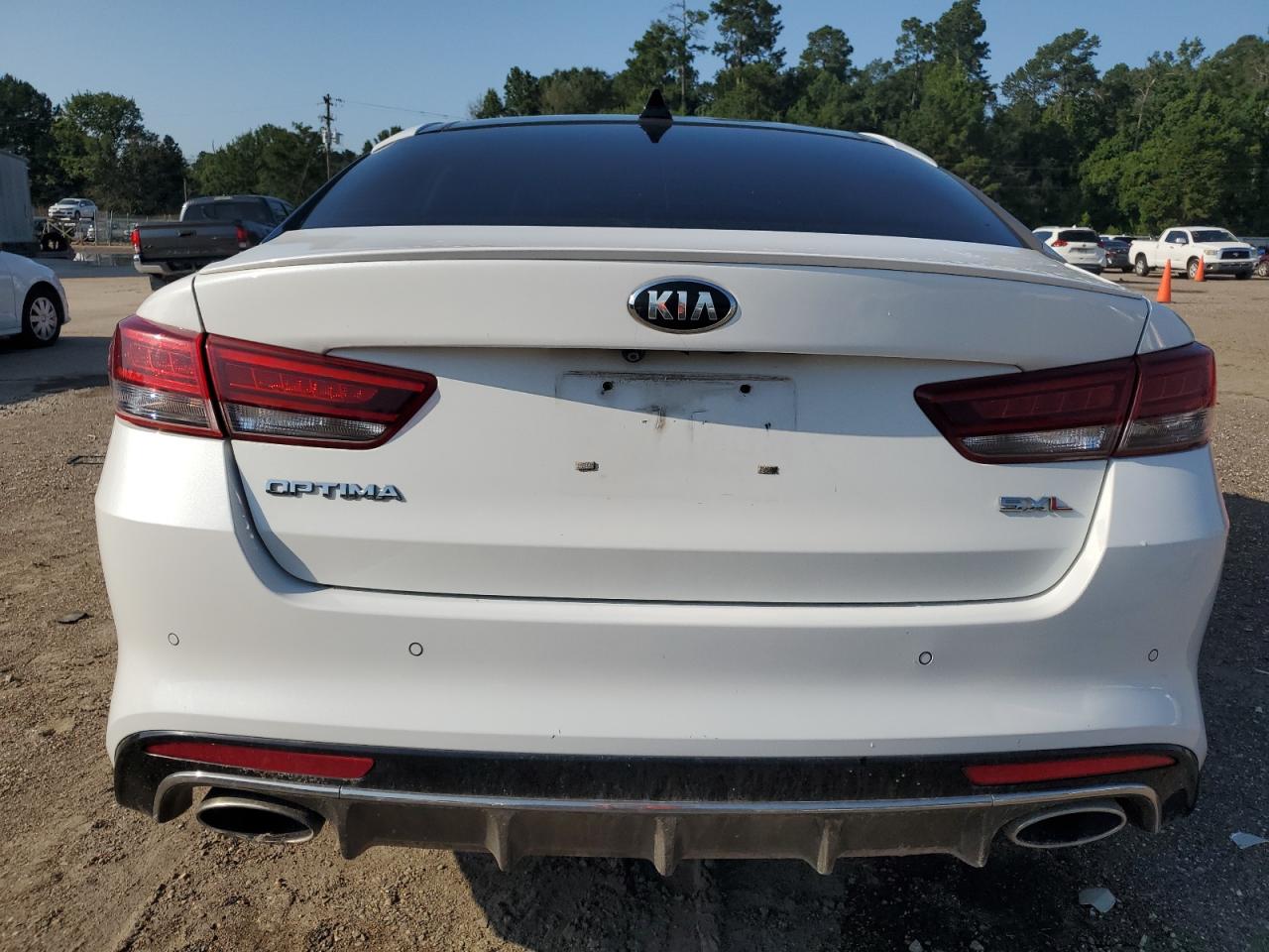 2017 Kia Optima Sxl VIN: 5XXGV4L27HG131599 Lot: 63387535