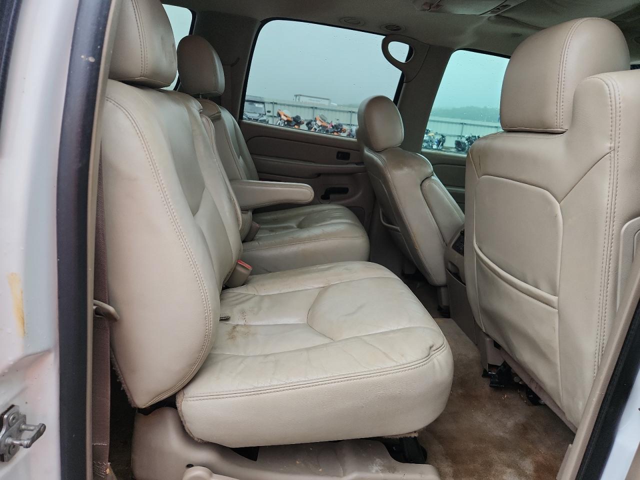 2004 Chevrolet Suburban K1500 VIN: 3GNFK16Z04G343030 Lot: 63795145