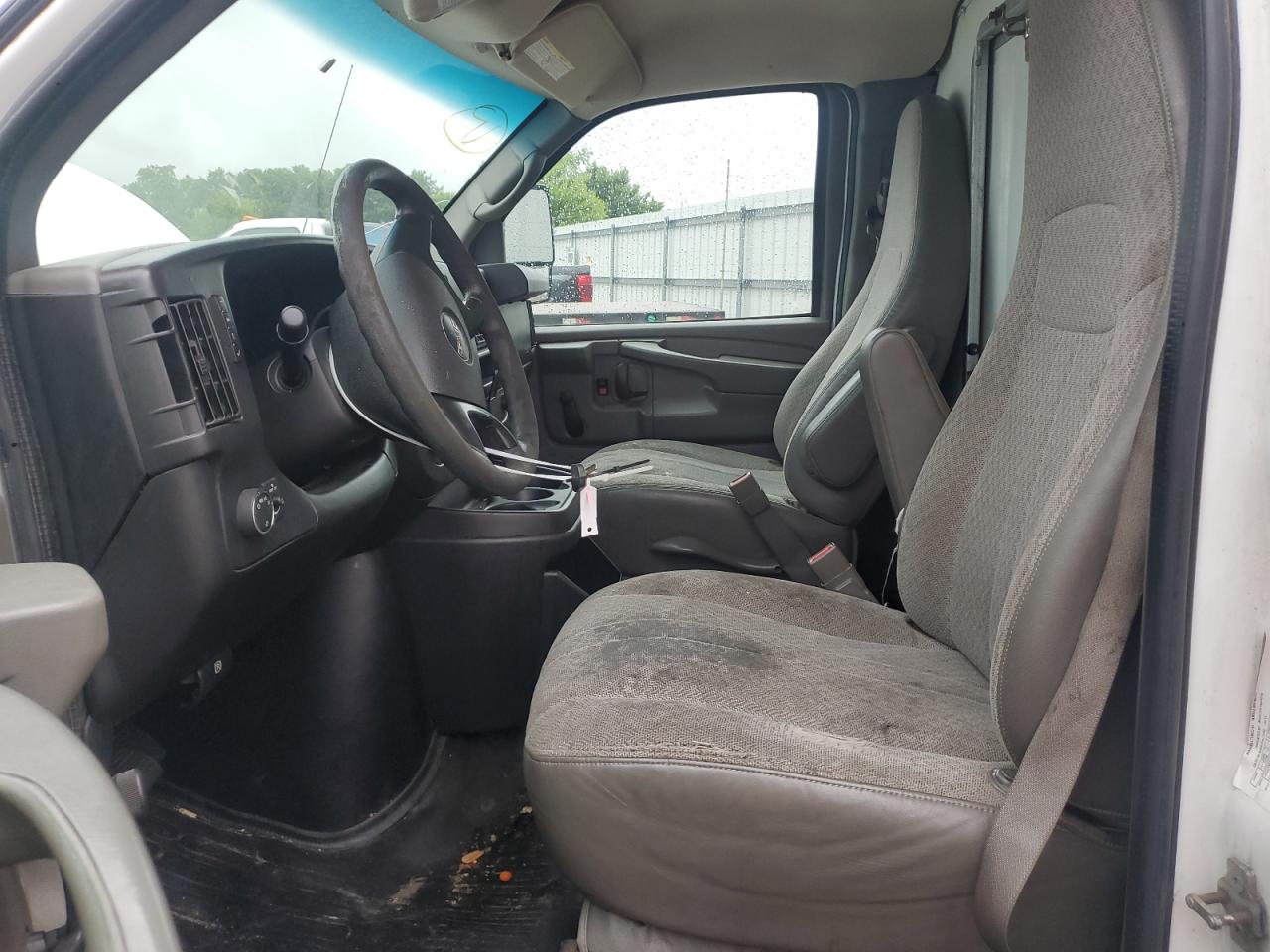 2015 GMC Savana Commercial Cu VIN: 1GD374CG1F1195145 Lot: 65897625