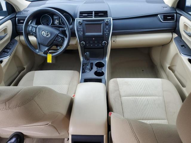  TOYOTA CAMRY 2017 Srebrny