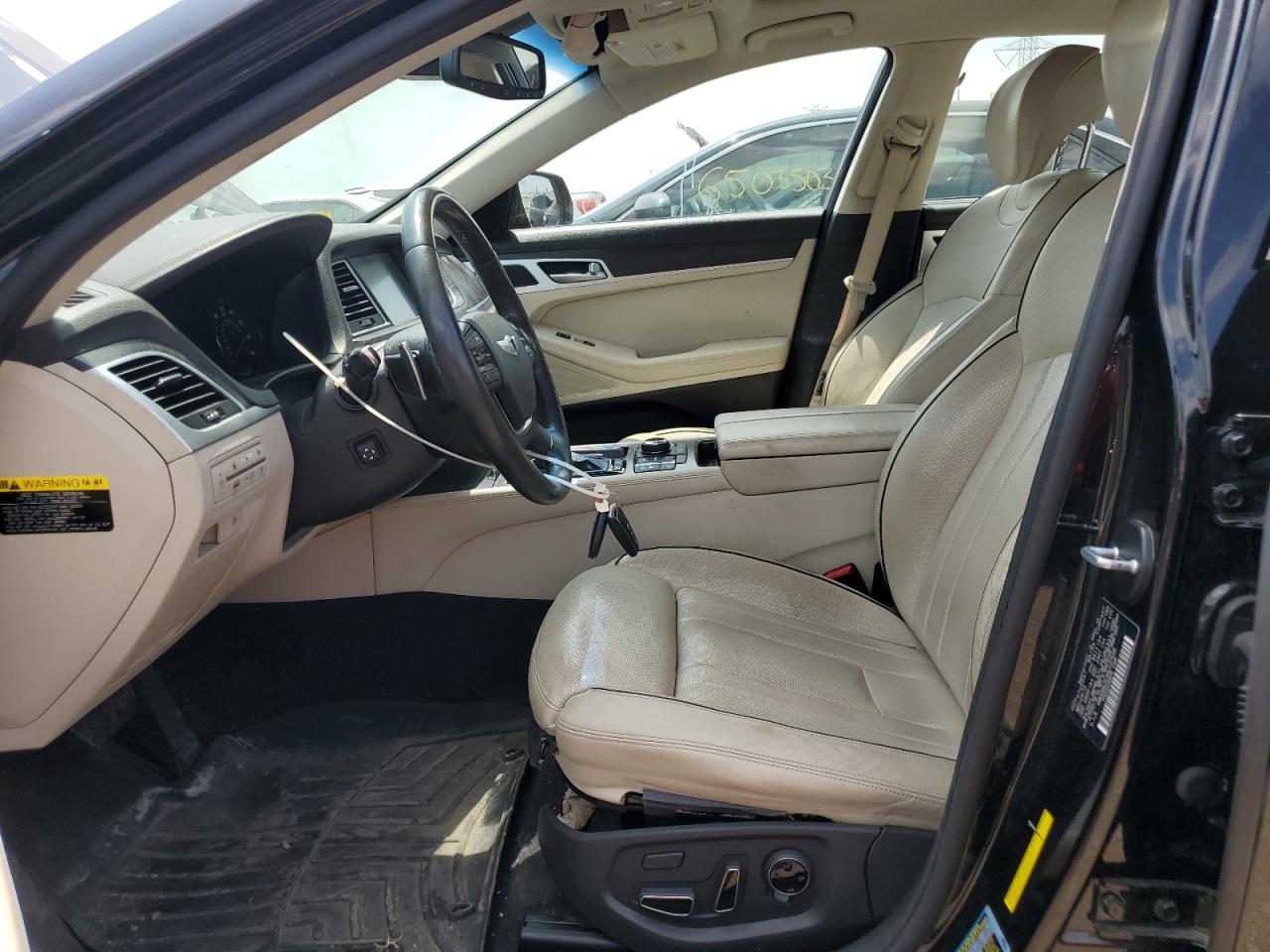 2016 Hyundai Genesis 3.8L VIN: KMHGN4JE3GU107558 Lot: 64671215