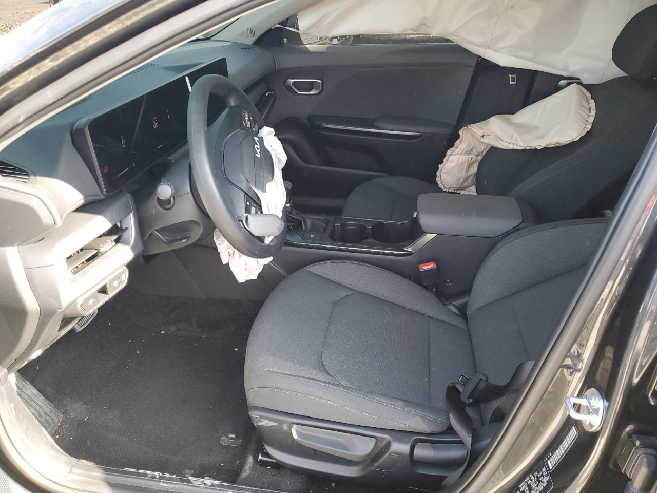 2025 Kia K4 Lx VIN: 3KPFT4DEXSE134250 Lot: 65738095