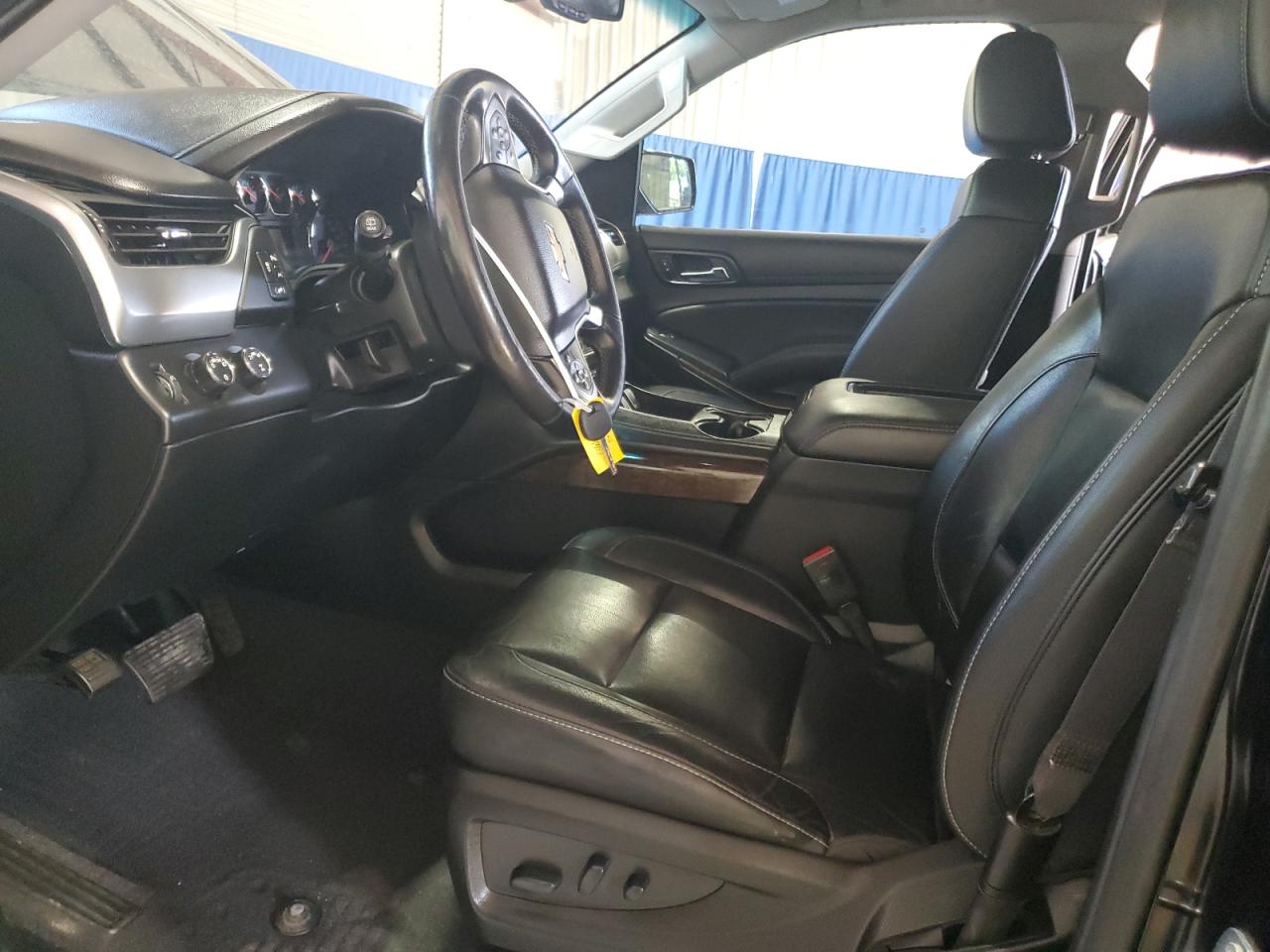 2020 Chevrolet Suburban K1500 Lt VIN: 1GNSKHKC1LR223860 Lot: 66942935