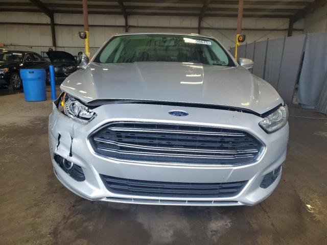 FORD FUSION 2016 Srebrny