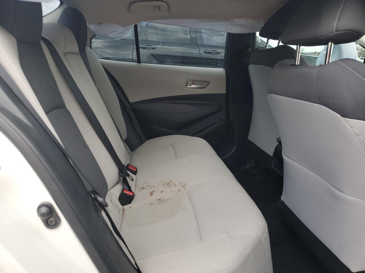 2020 Toyota Corolla Le VIN: JTDEPRAE2LJ004985 Lot: 65644695