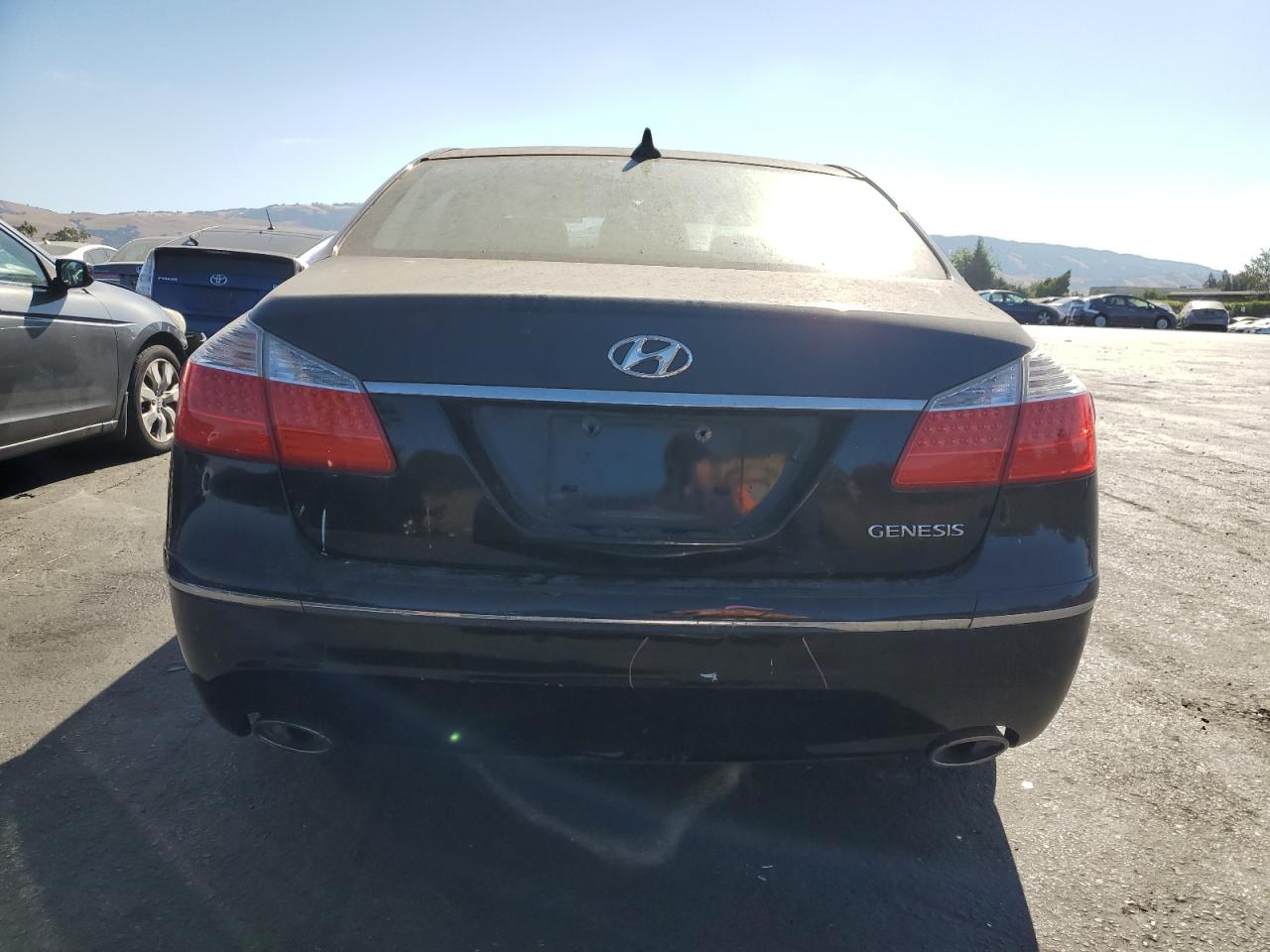 2009 Hyundai Genesis 3.8L VIN: KMHGC46E39U040669 Lot: 64126285