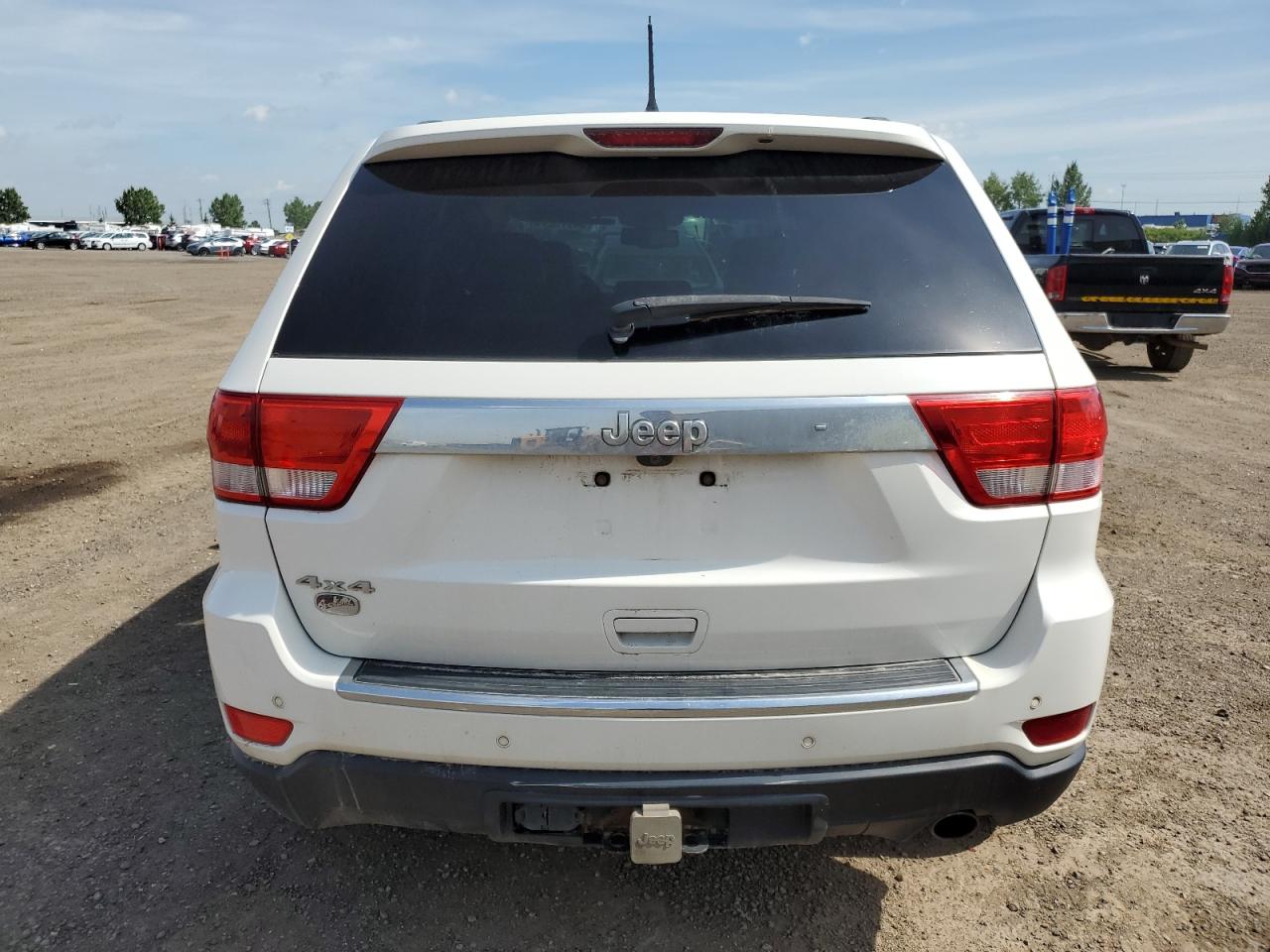 2011 Jeep Grand Cherokee Overland VIN: 1J4RR6GG3BC718723 Lot: 64975275