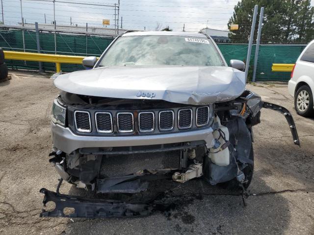  JEEP COMPASS 2017 Srebrny