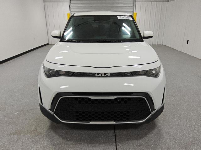  KIA SOUL 2023 Белы